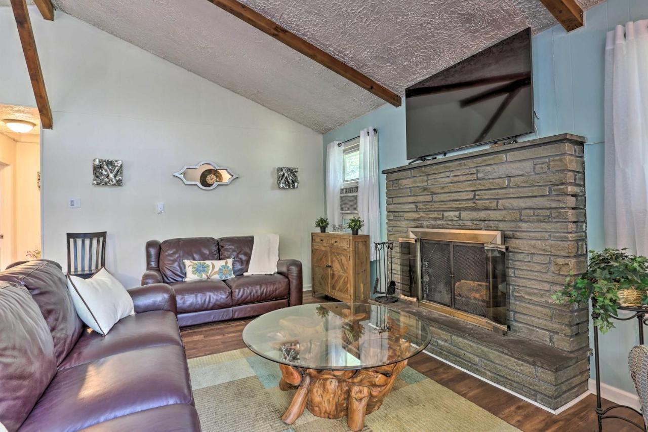Serene Long Pond Home With Game Room And Beach Access! Luaran gambar