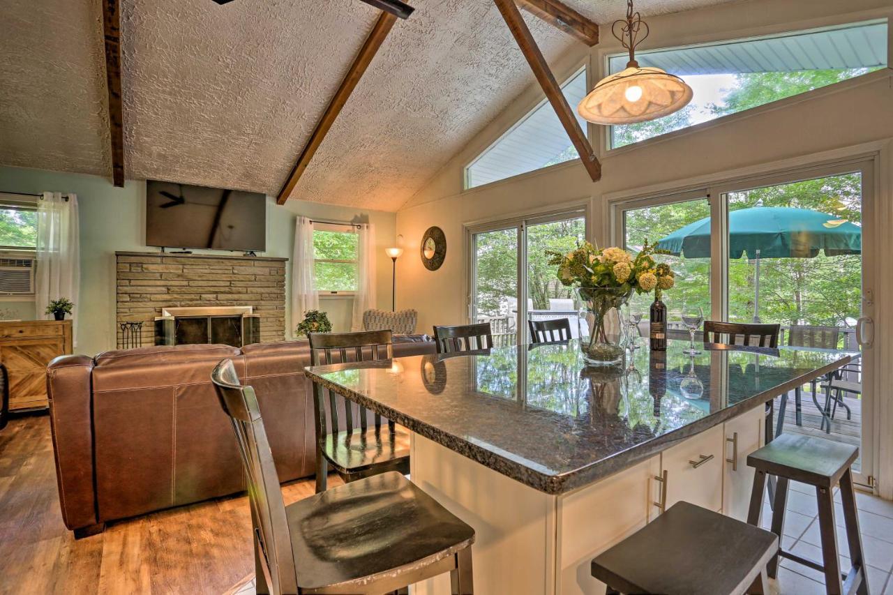 Serene Long Pond Home With Game Room And Beach Access! Luaran gambar
