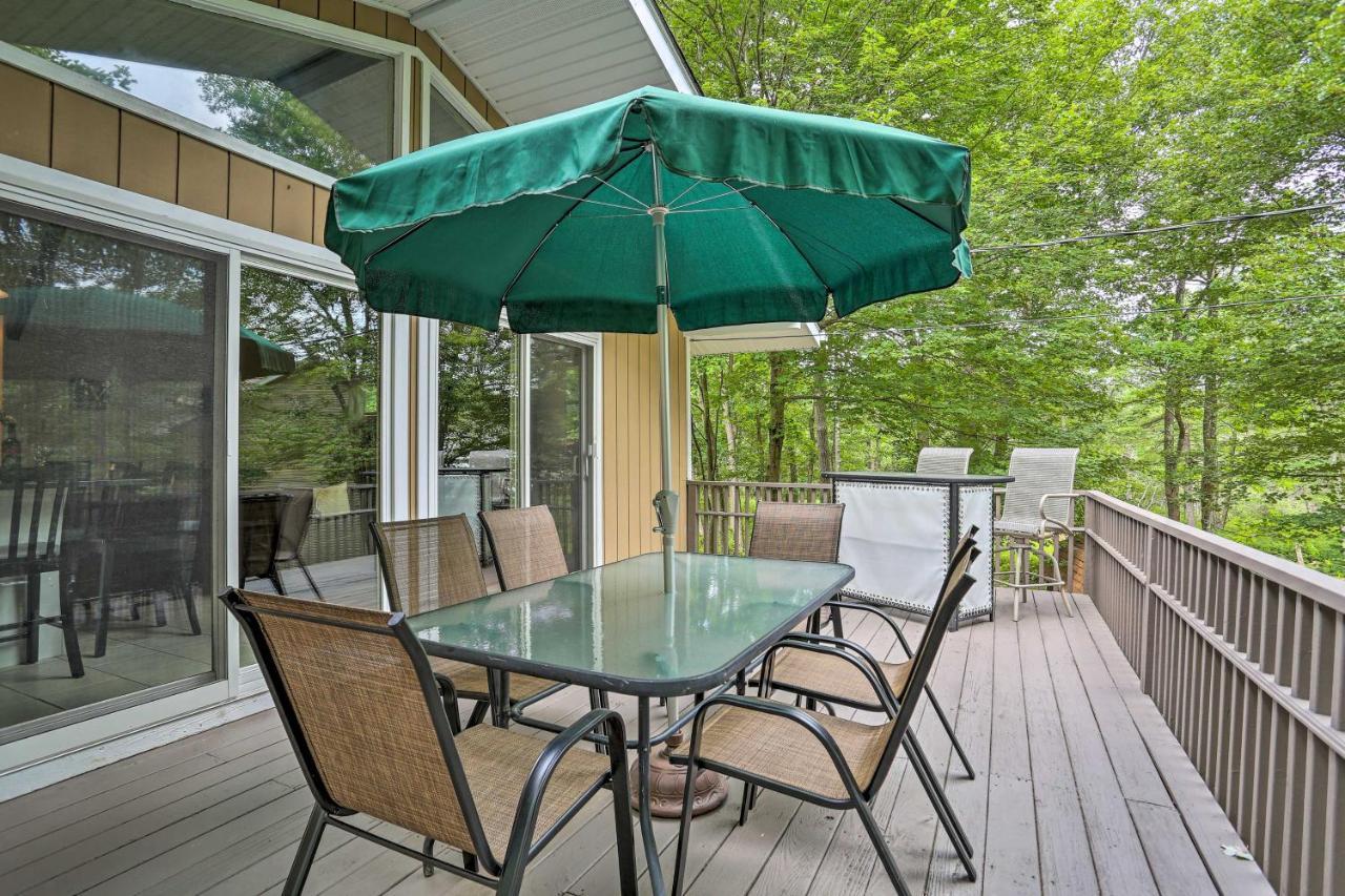 Serene Long Pond Home With Game Room And Beach Access! Luaran gambar